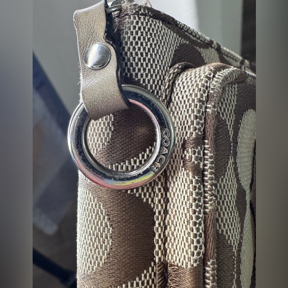 Coach Vintage Legacy Double front pockets wallet EUC - Picture 4 of 16